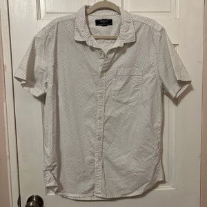 Forever 21 Men Button Down White Polka Dotted Shirt Size L